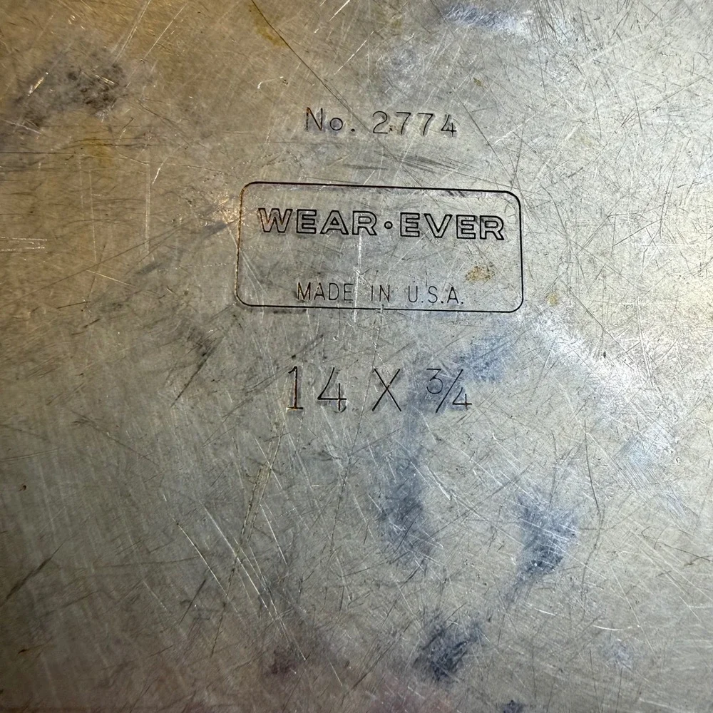Vintage Wear-Ever No. 2774 Aluminum Pizza Pan 14